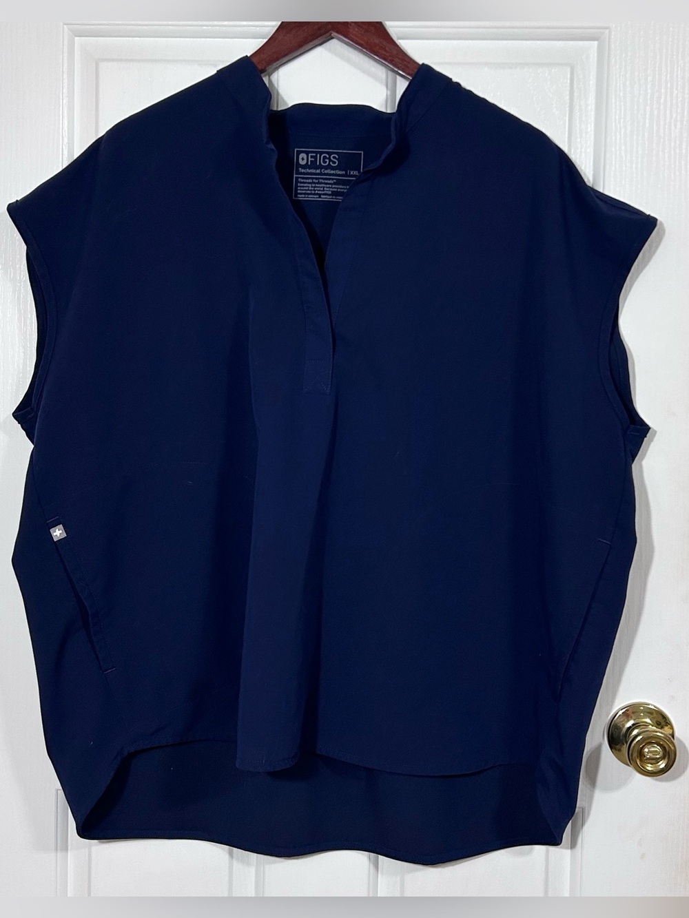 FIGS Rafaela Oversized Scrub Top Womens XXL Navy Blue Short Sleeve V-Neck